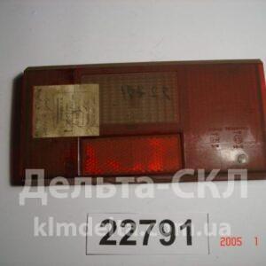 Рассеиватель фонаря заднего средняя часть