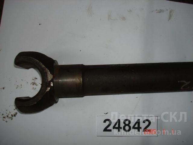 Полуось моста переднего правая (короткая) Полуось моста переднего правая (короткая)