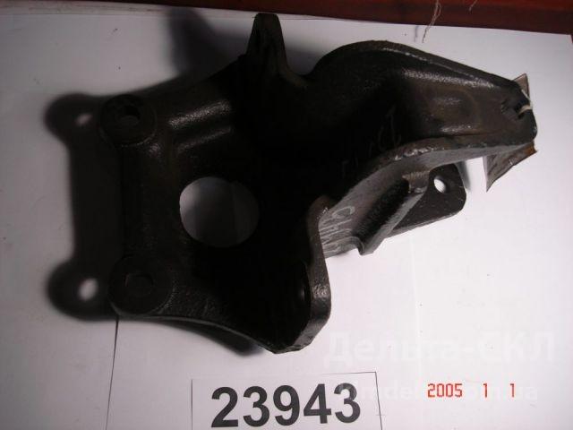 Кронштейн задний Кронштейн задний