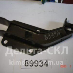 Кронштейн нижний левый МАЗ-4370