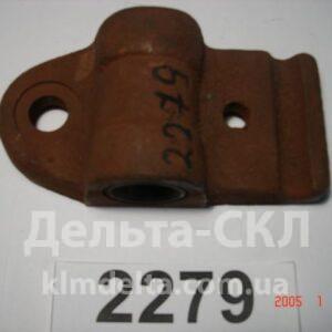 Ушко рессоры передней с втулк.