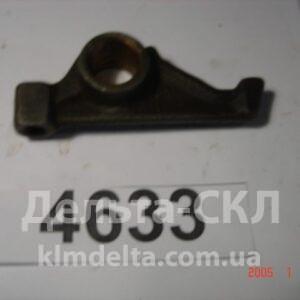 Коромысло клапана с втулкой