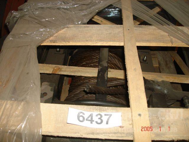 Лебедка с редуктором в сборе Лебедка с редуктором в сборе