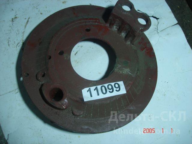 Суппорт левый в сборе со втулкой (передний) Суппорт левый в сборе со втулкой (передний)