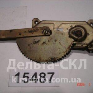 Стеклоподъемник двери левый