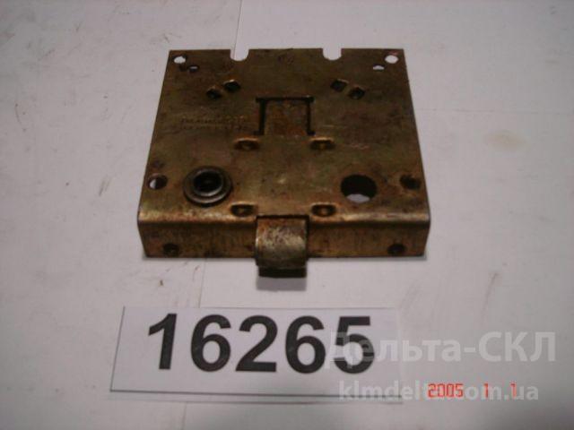 Замок кабины левый Замок кабины левый