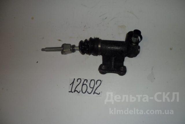 Цилиндр привода сцепления рабочий Цилиндр привода сцепления рабочий