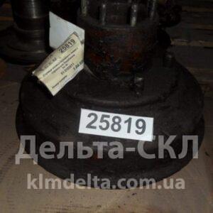 Ступица колеса переднего левая с тормозным барабаном