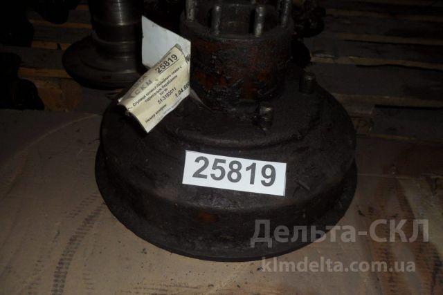 Ступица колеса переднего левая с тормозным барабаном Ступица колеса переднего левая с тормозным барабаном