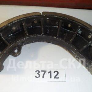 Колодка тормоза (передняя,задняя)