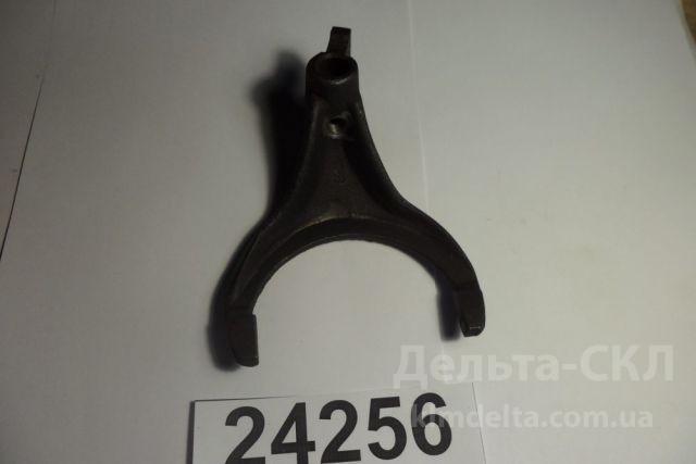 Вилка переключения 3 и 4-й передачи Вилка переключения 3 и 4-й передачи