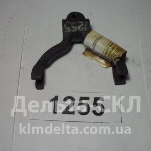 Вилка выключения главного сцепления