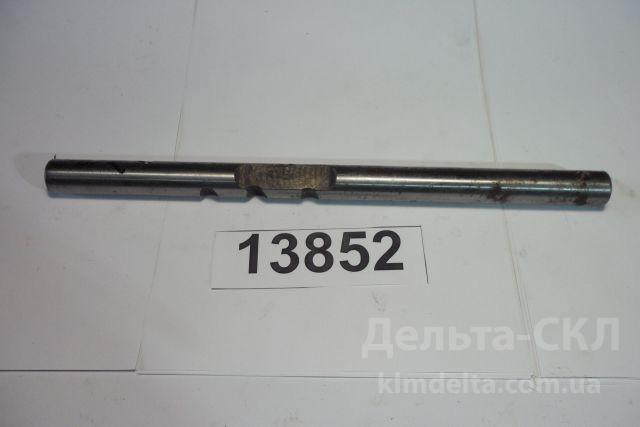 Шток вилки 1-й передачи и заднего хода Шток вилки 1-й передачи и заднего хода