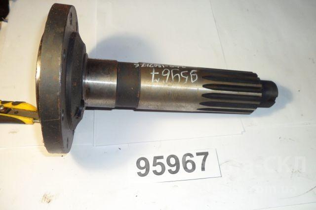 Вал привода моста КРАЗ среднего (короткий ) 1 Вал привода моста КРАЗ среднего (короткий )