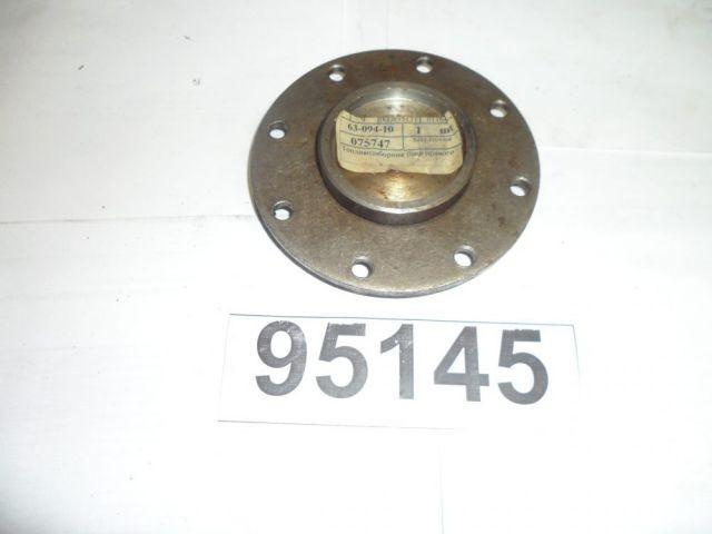 Фланец топливозаборника бака правого Фланец топливозаборника бака правого