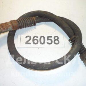 Шланг тормоза к переднему мосту