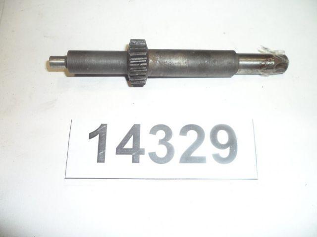 Шестерня привода спидометра раздаточной коробки (Z=22) Шестерня привода спидометра раздаточной коробки (Z=22)