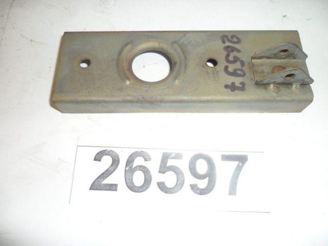 Корпус замка капота Корпус замка капота