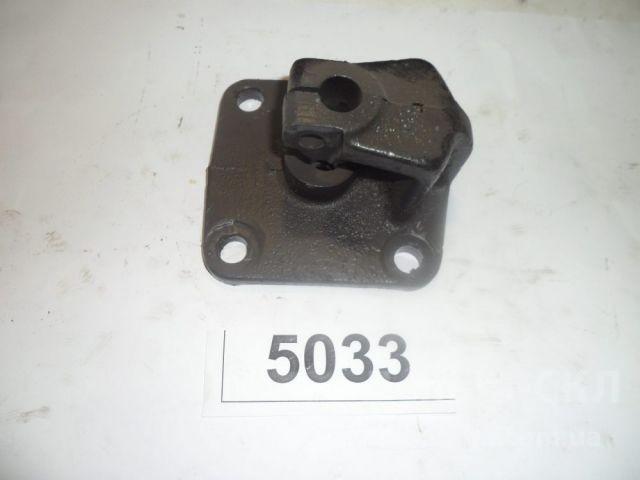 Кронштейн цилиндра силового Кронштейн цилиндра силового