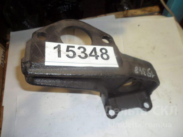 Кронштейн под пневмокамеру правый Кронштейн под пневмокамеру правый