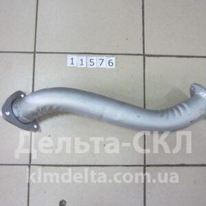 Труба приемная правая в сборе (м)