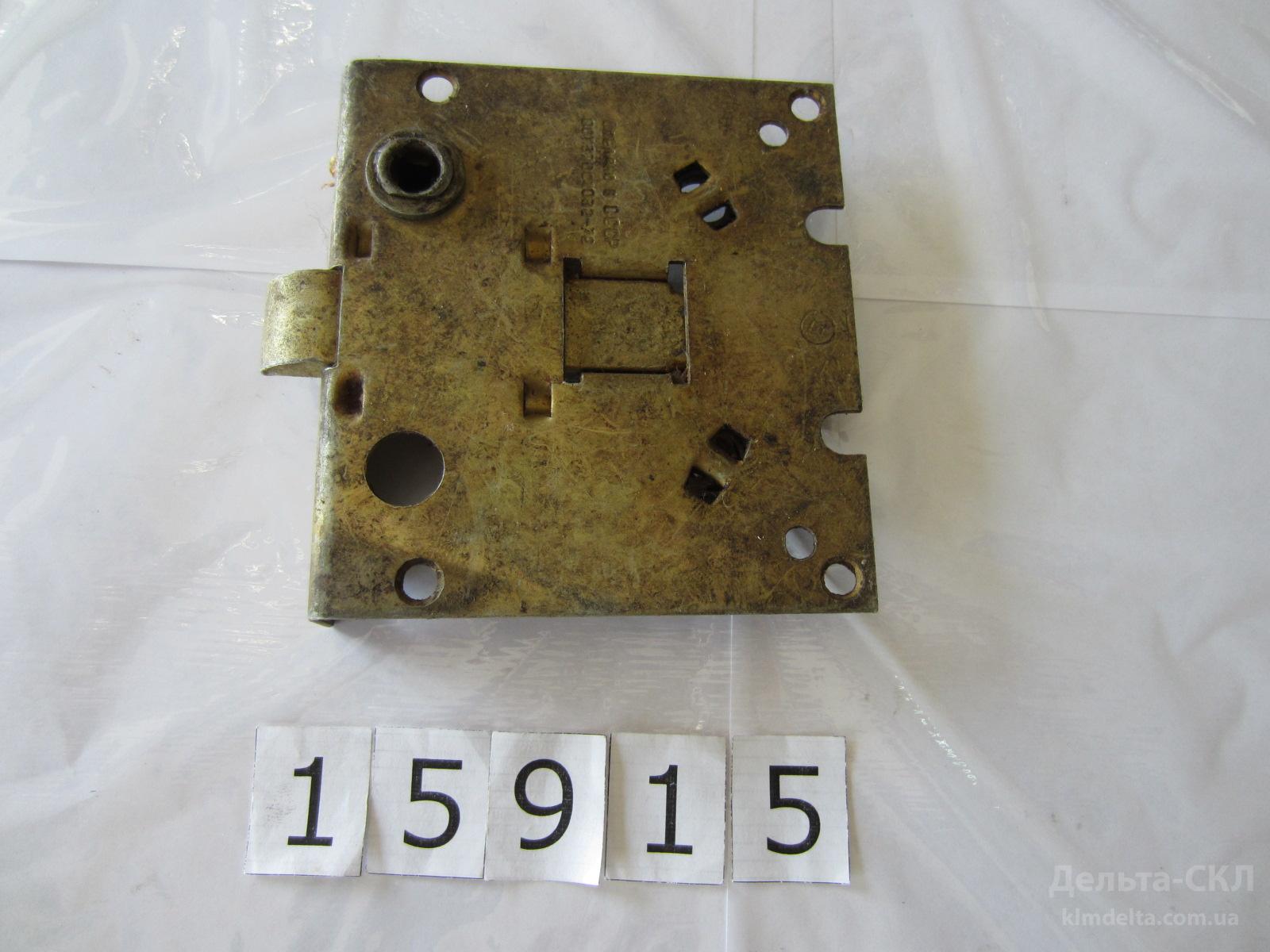 Замок двери боковой правый Замок двери боковой правый