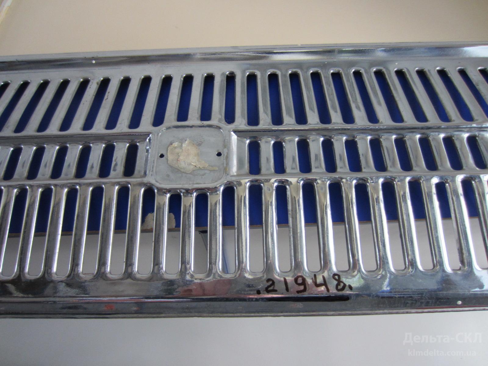 Панель облицовки радиатора Панель облицовки радиатора