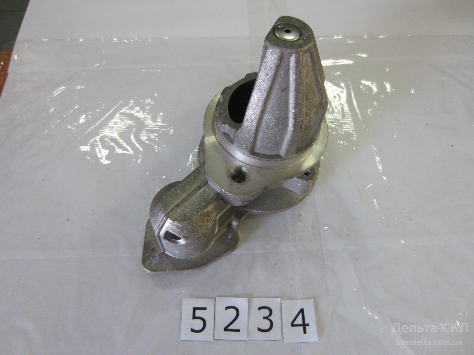 Крышка стартера со стороны привода Крышка стартера со стороны привода